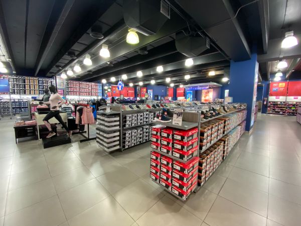 Skechers - Image 2